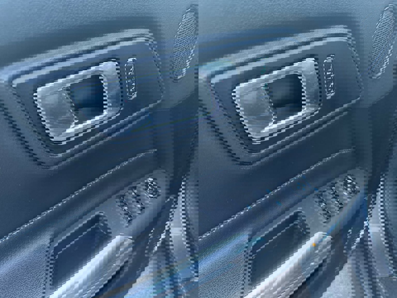 Used 2023 Ford Mustang Premium image 11