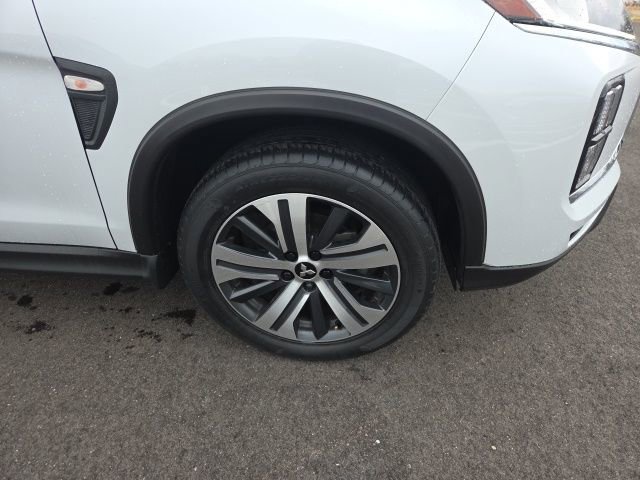 Used 2022 Mitsubishi Outlander Sport ES image 4