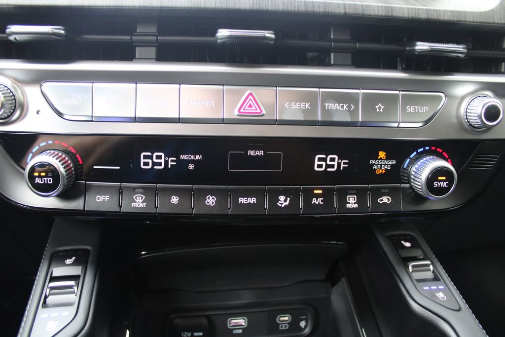 New 2025 Kia Telluride EX w/ EX Captain's Chair Package image 40