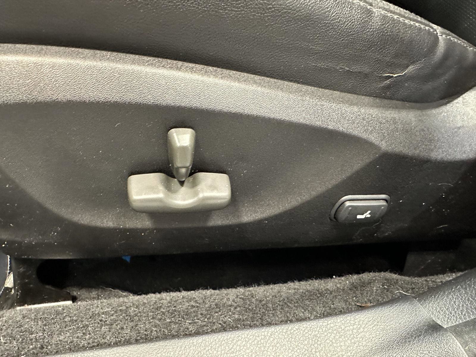 Used 2012 Subaru Forester 2.5X Limited image 14