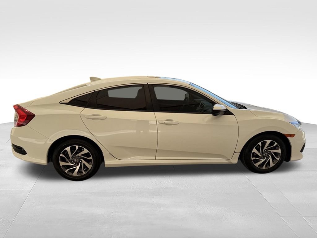 Used 2018 Honda Civic EX image 6