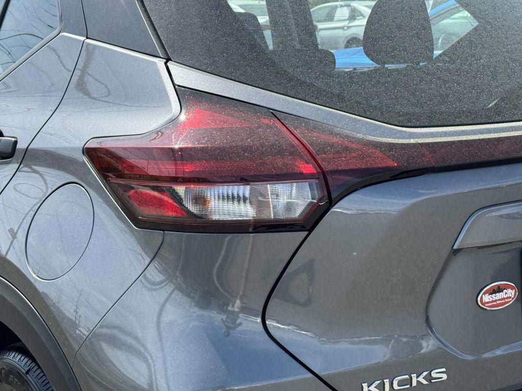 Used 2025 Nissan Kicks Play S FWD image 9