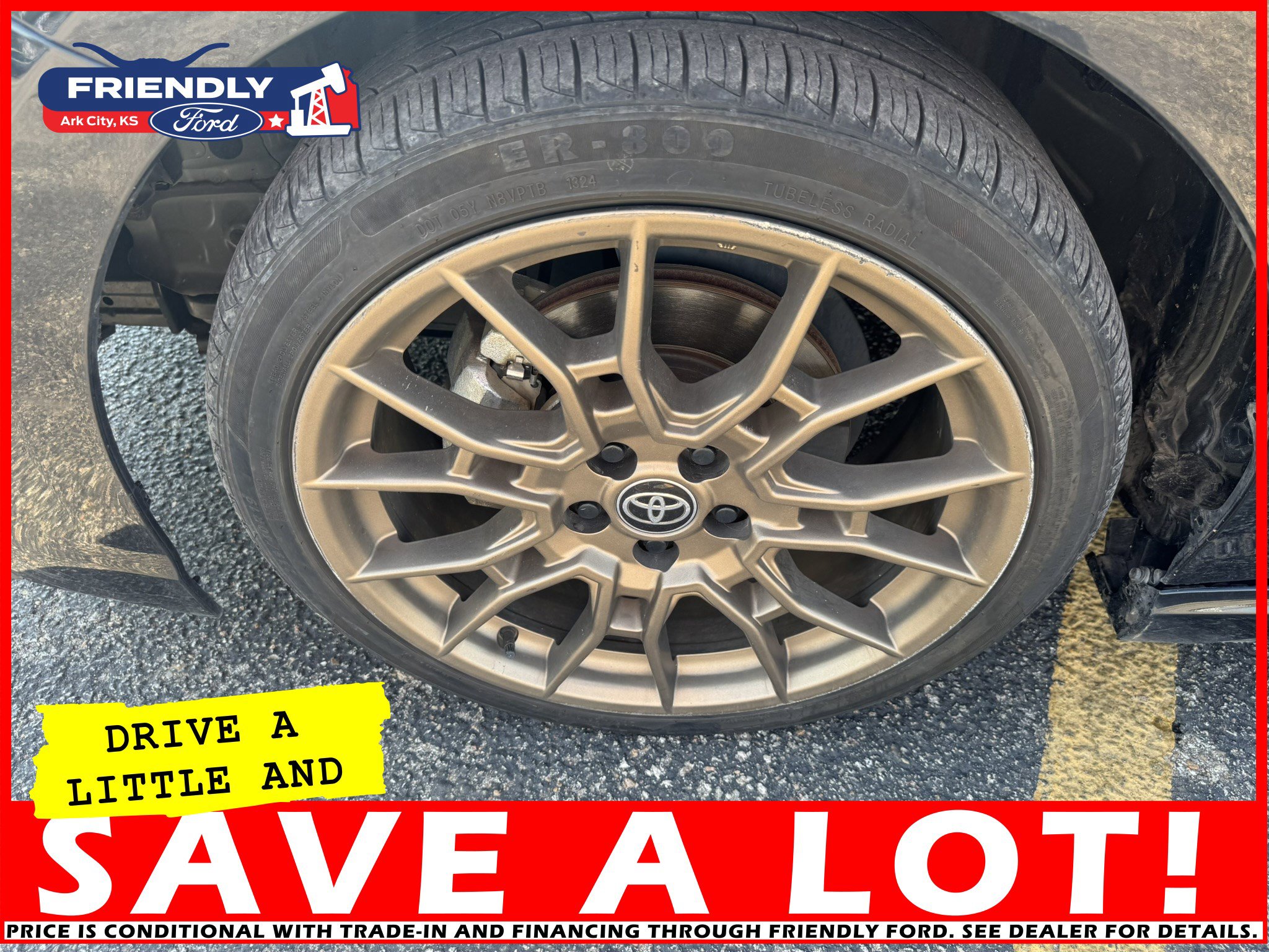 Used 2024 Toyota Camry SE image 30