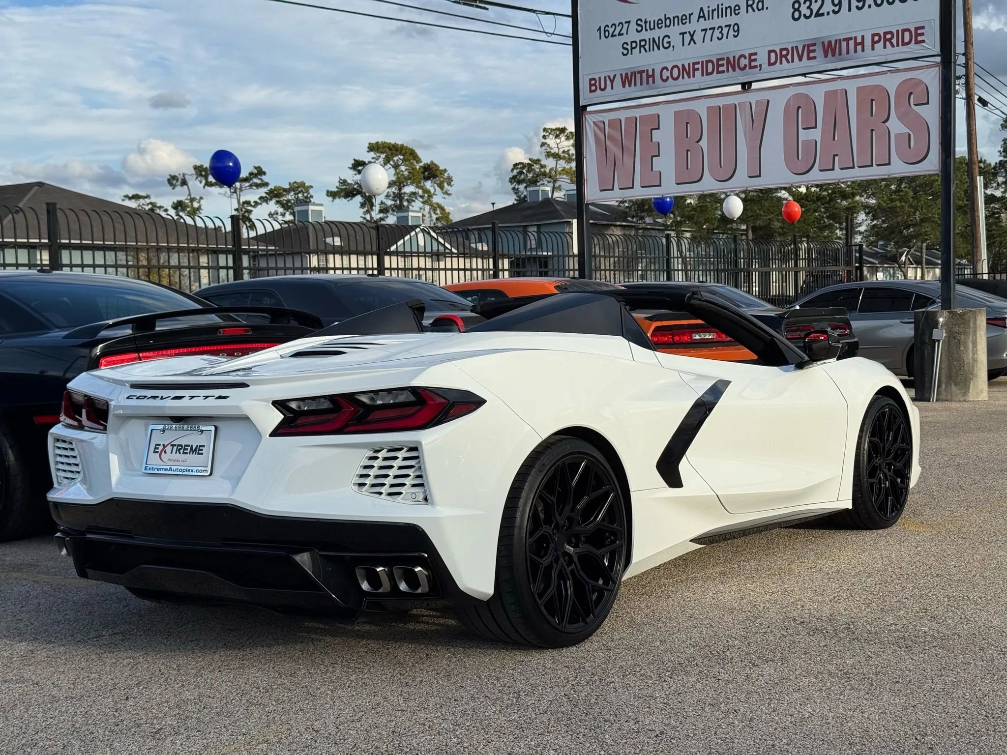 Used 2021 Chevrolet Corvette Stingray Convertible w/ Battery Protection Package image 9