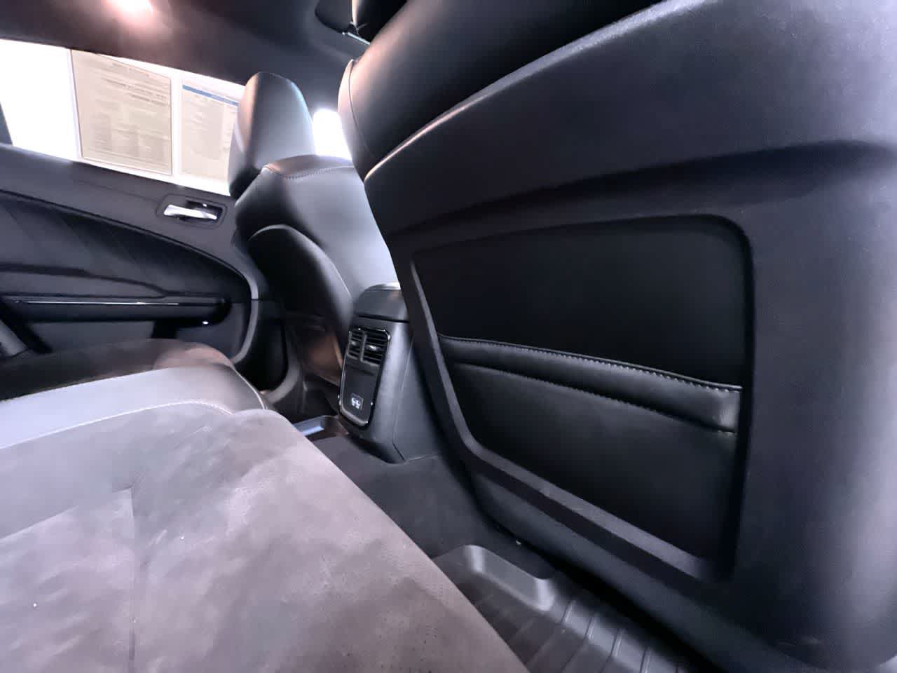Used 2023 Dodge Charger R/T w/ Plus Group RWD image 39