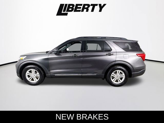 Certified 2020 Ford Explorer XLT w/ Equipment Group 202A image 4