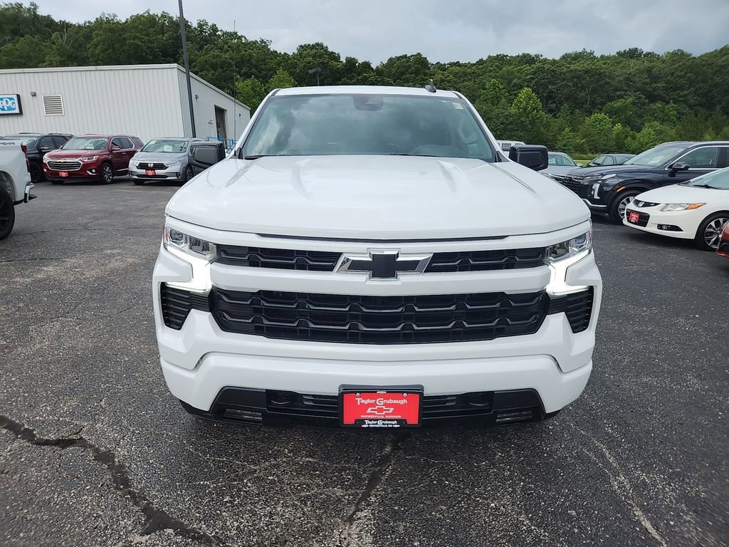 New 2025 Chevrolet Silverado 1500 RST w/ Z71 Off-Road Package AWD/4WD image 3