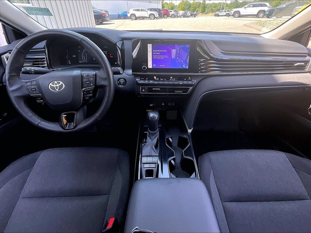 Used 2025 Toyota Camry LE w/ Convenience Package AWD/4WD image 21