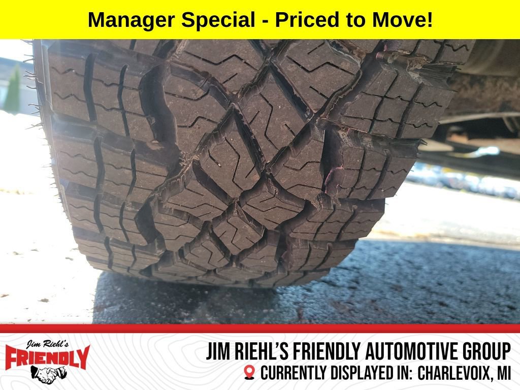 Used 2015 Ford F150 XLT w/ Equipment Group 302A Luxury image 30