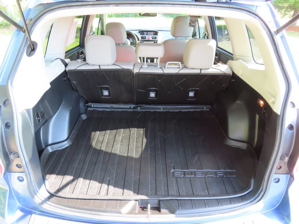 Used 2016 Subaru Forester 2.5i Touring w/ Popular Package #2 AWD/4WD image 20