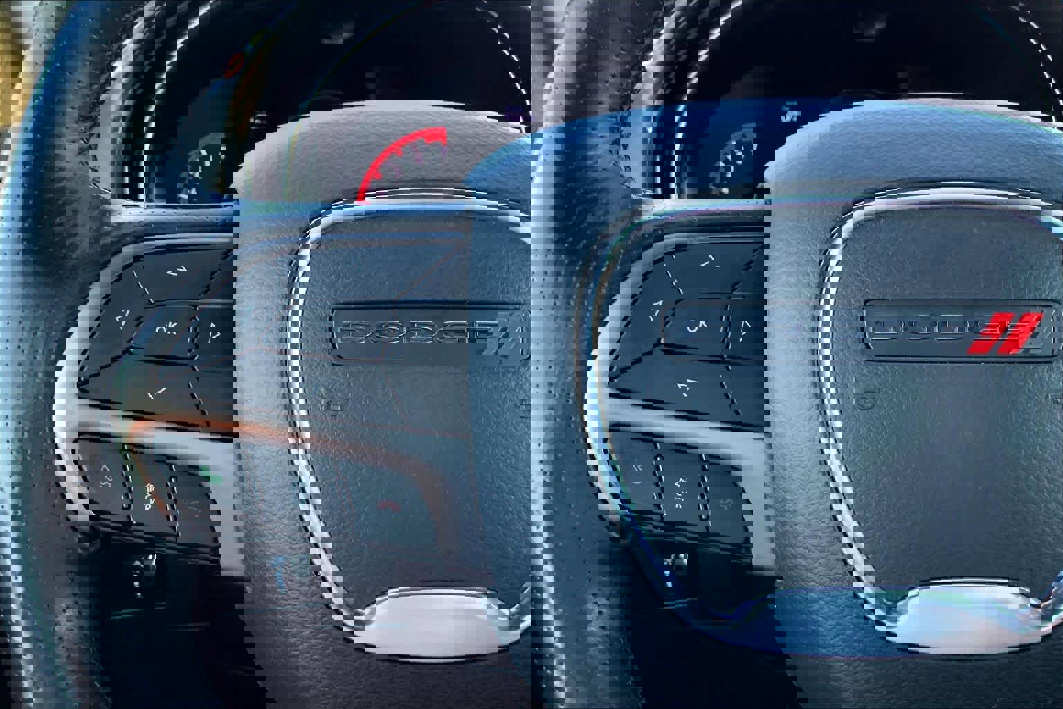 Used 2024 Dodge Durango SXT w/ 3rd Row Seating Group image 43