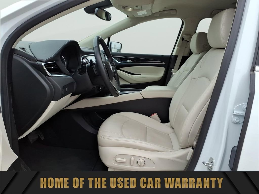 Used 2023 Buick Enclave Essence image 15
