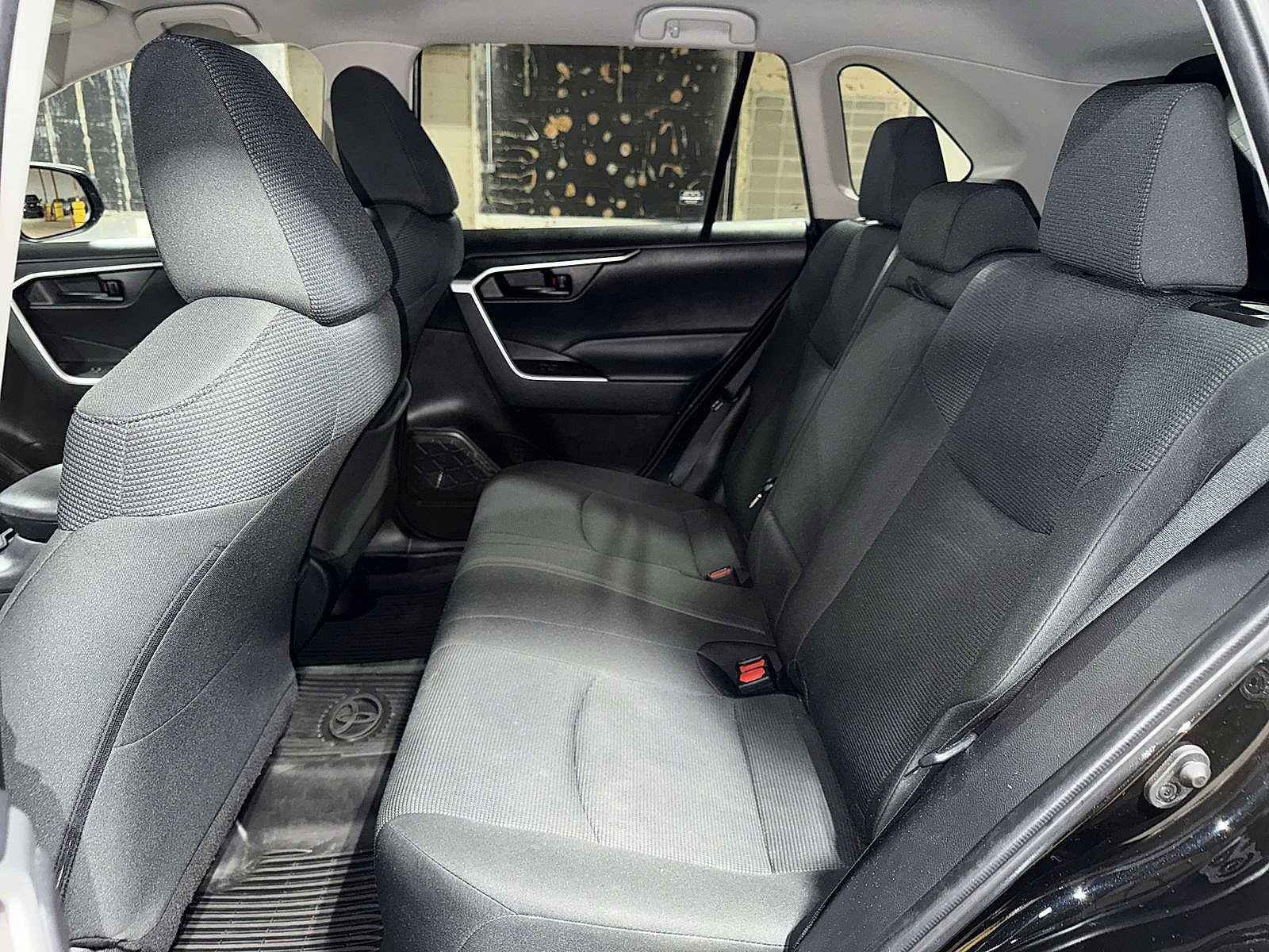 Certified 2022 Toyota RAV4 LE image 17