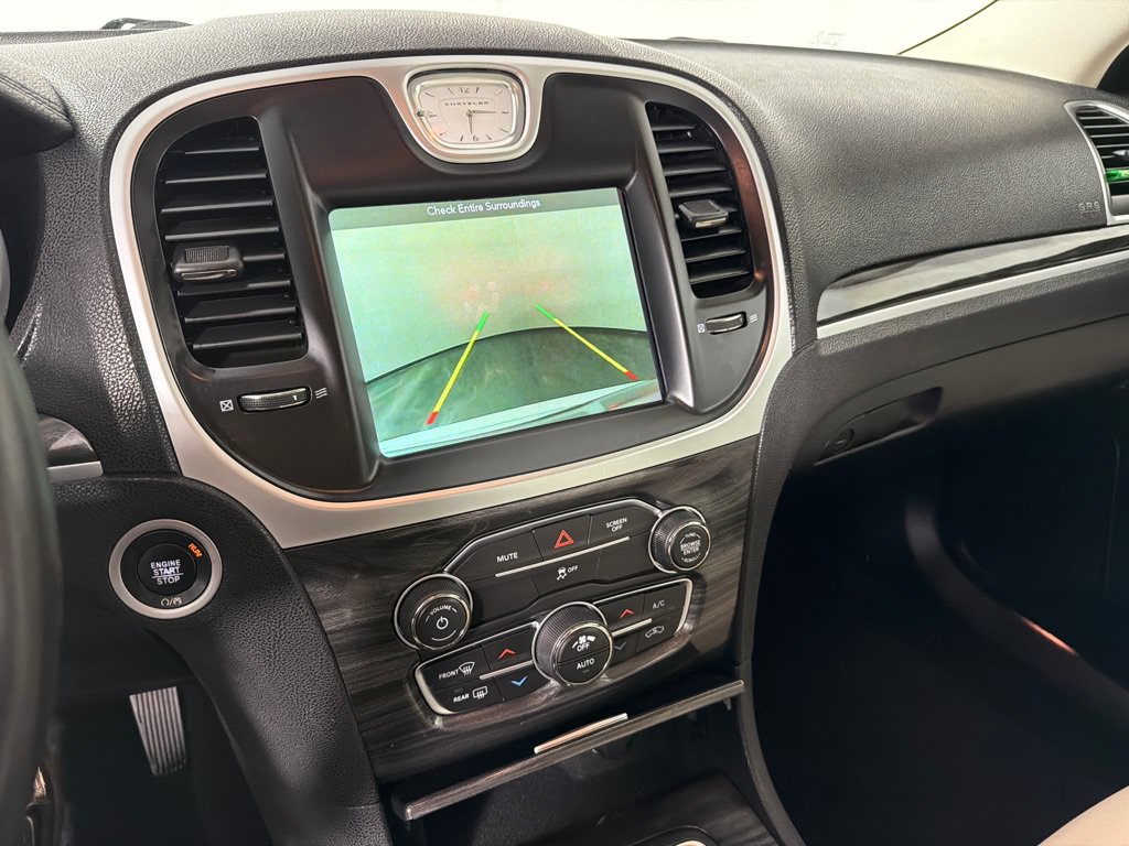 Used 2019 Chrysler 300 Touring w/ Sport Appearance Package RWD image 14