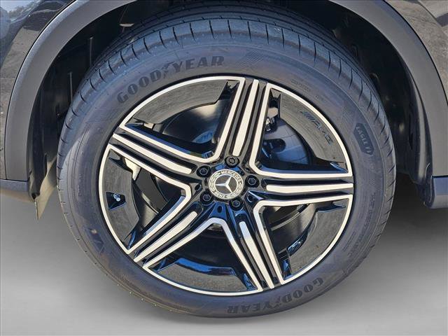New 2027 Mercedes-Benz GLC 300 image 10
