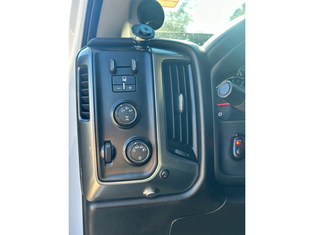 Used 2016 Chevrolet Silverado 2500 LT image 9