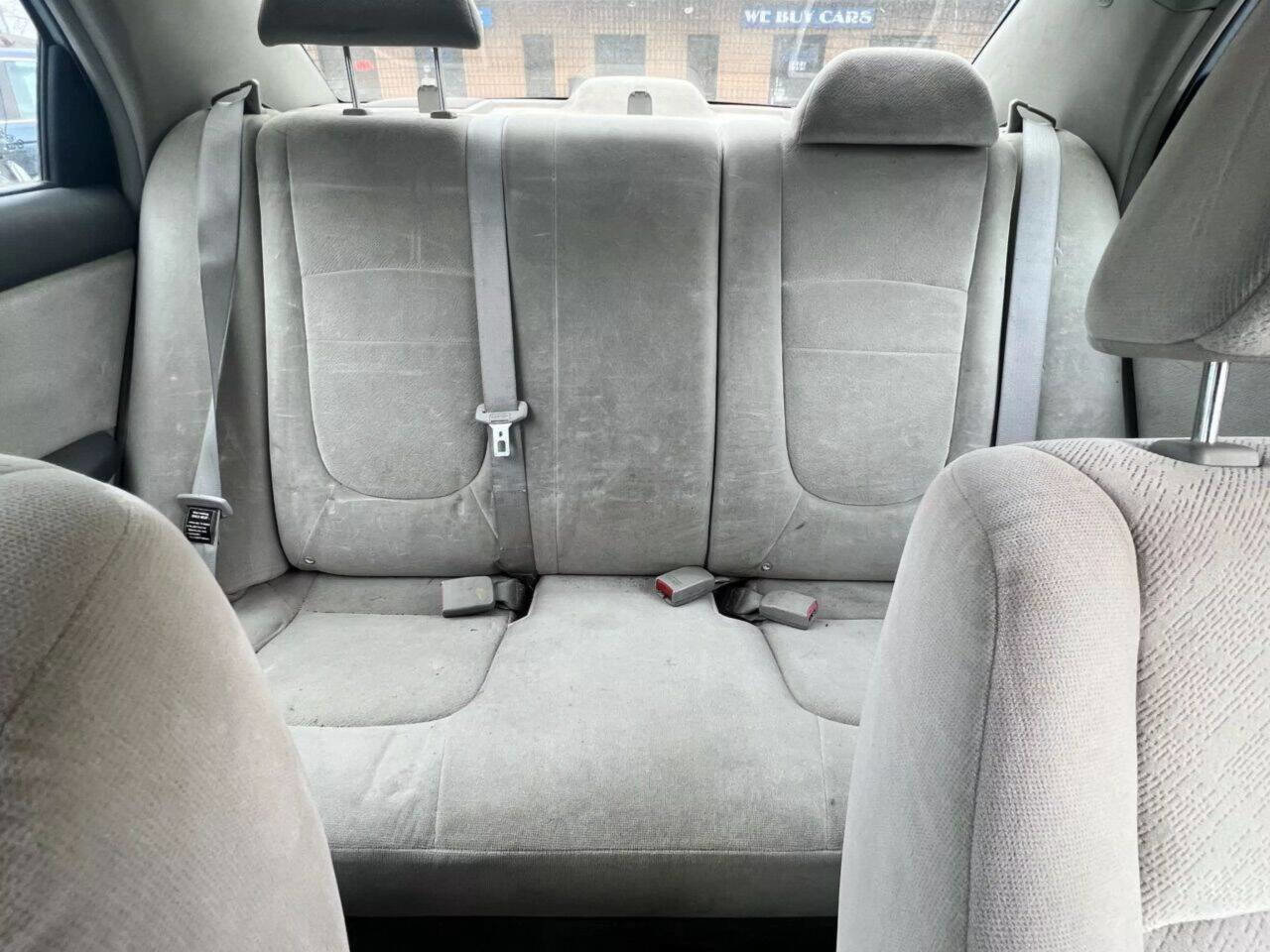 Used 2005 Kia Spectra LX image 12