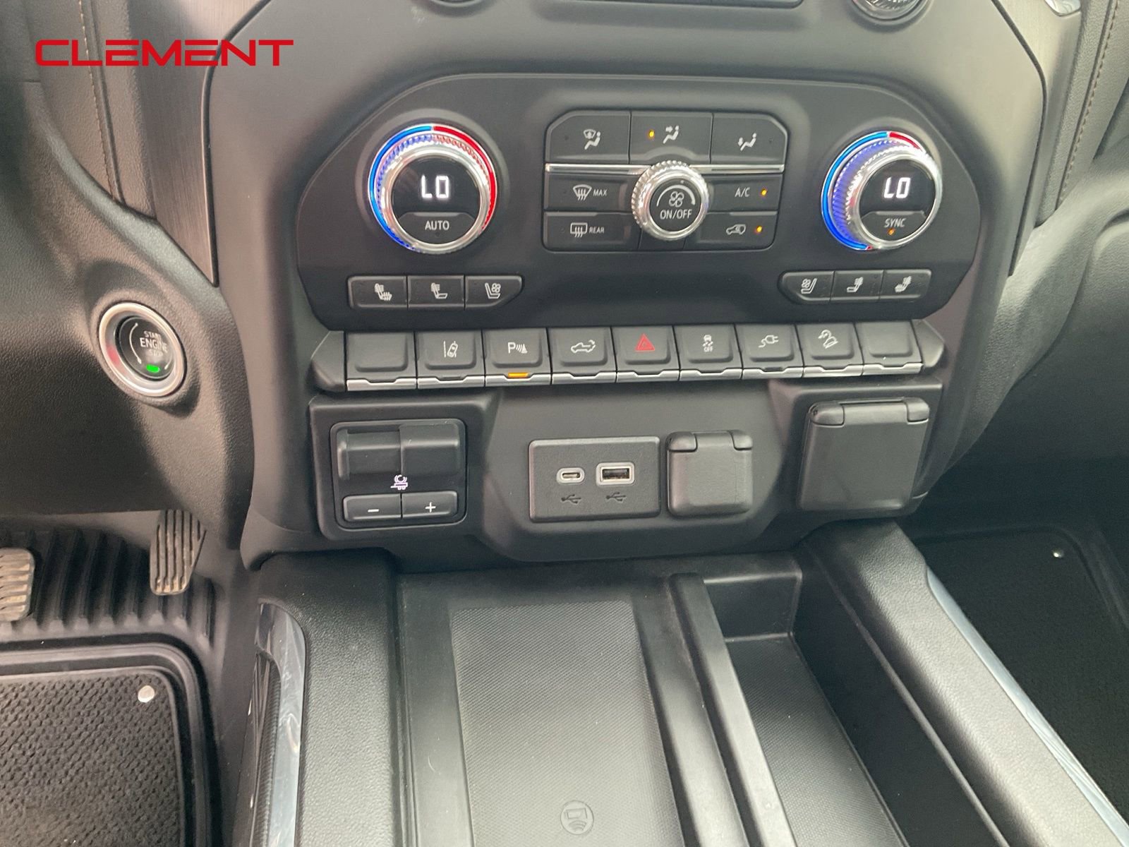 Used 2023 GMC Sierra 2500 AT4 w/ AT4 Premium Plus Package image 13