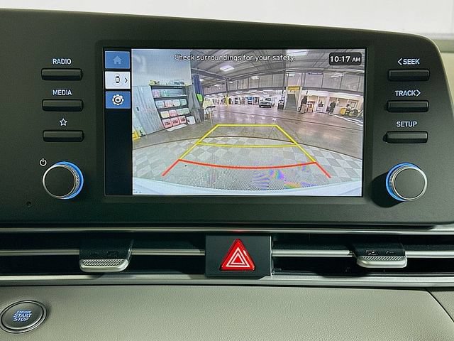 Used 2026 Hyundai Elantra Sport FWD image 14