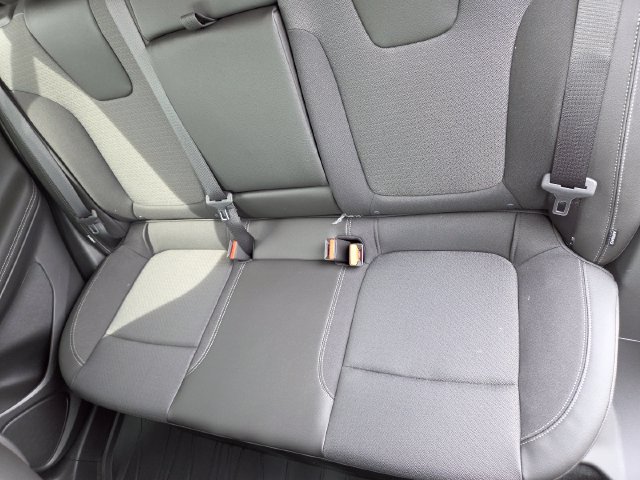 New 2026 Buick Encore GX Preferred w/ Comfort Package FWD image 28