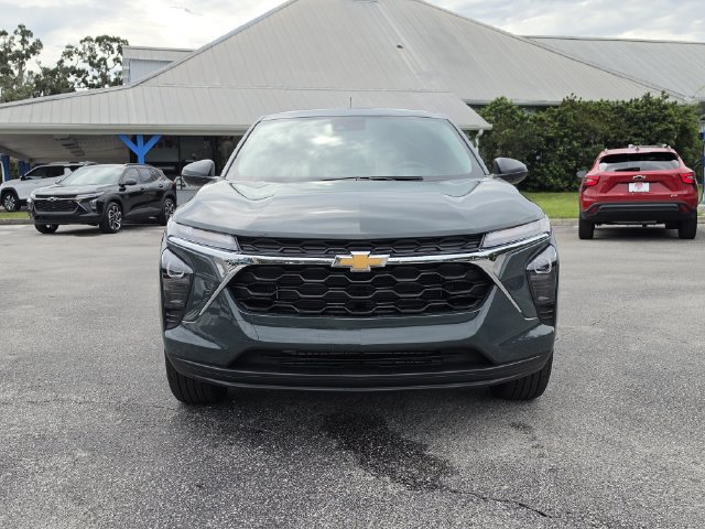 New 2026 Chevrolet Trax LS FWD image 9