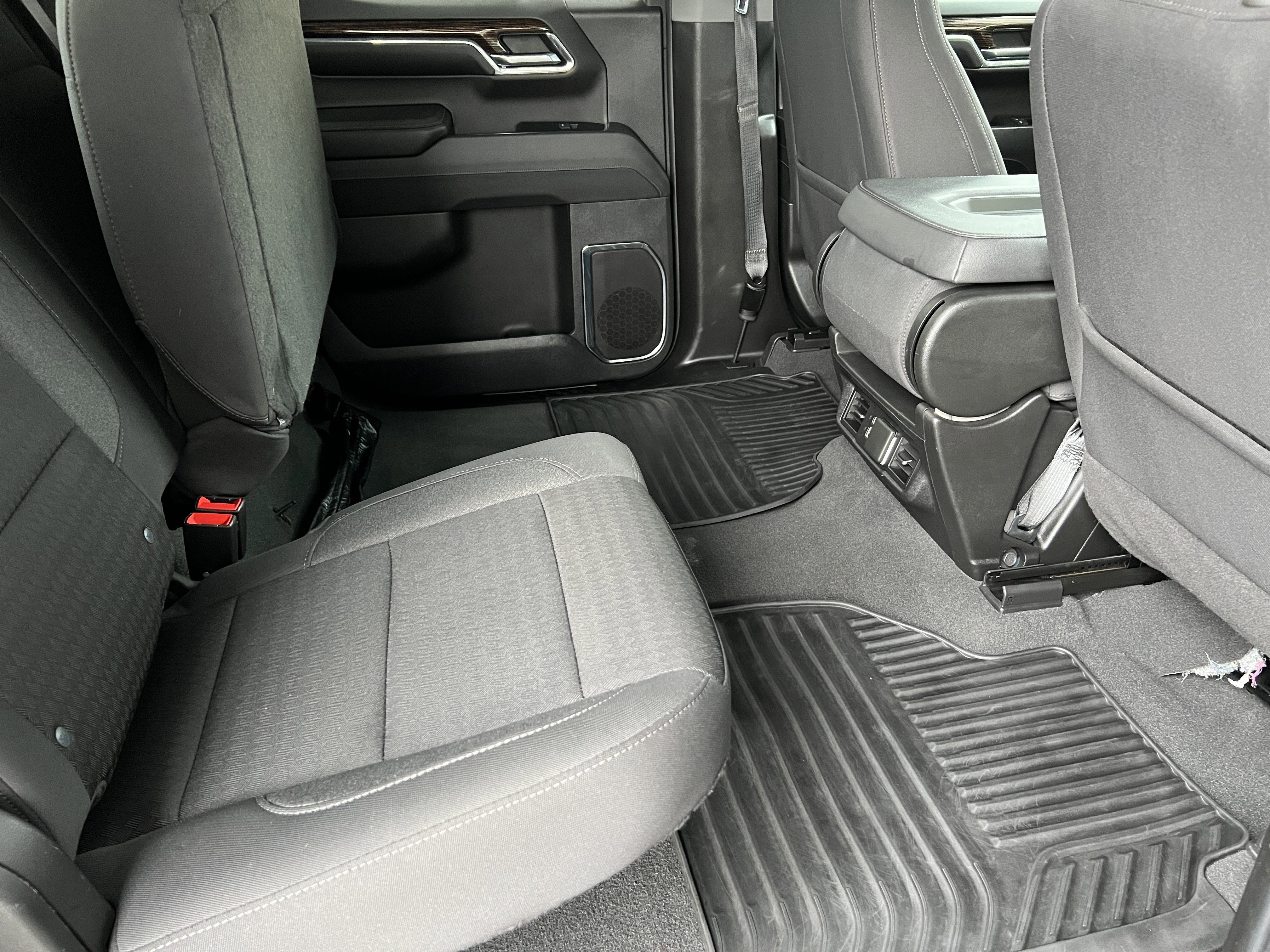 Used 2024 GMC Sierra 1500 SLE AWD/4WD image 18