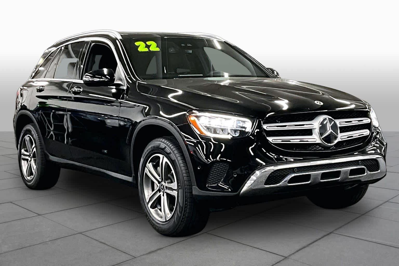 Used 2022 Mercedes-Benz GLC 300 image 2