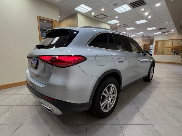 Certified 2024 Mercedes-Benz GLC 300 image 5