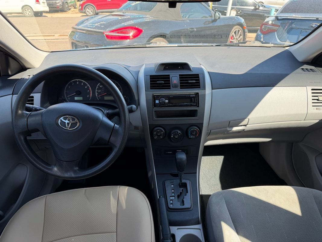 Used 2012 Toyota Corolla L FWD image 12