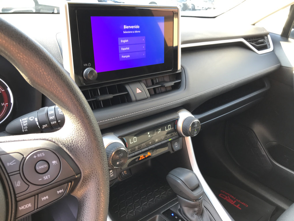 Certified 2025 Toyota RAV4 XLE AWD/4WD image 17