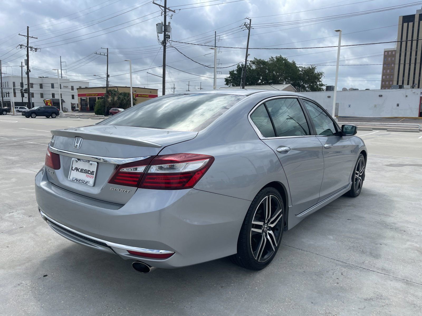 Used 2016 Honda Accord Sport image 6