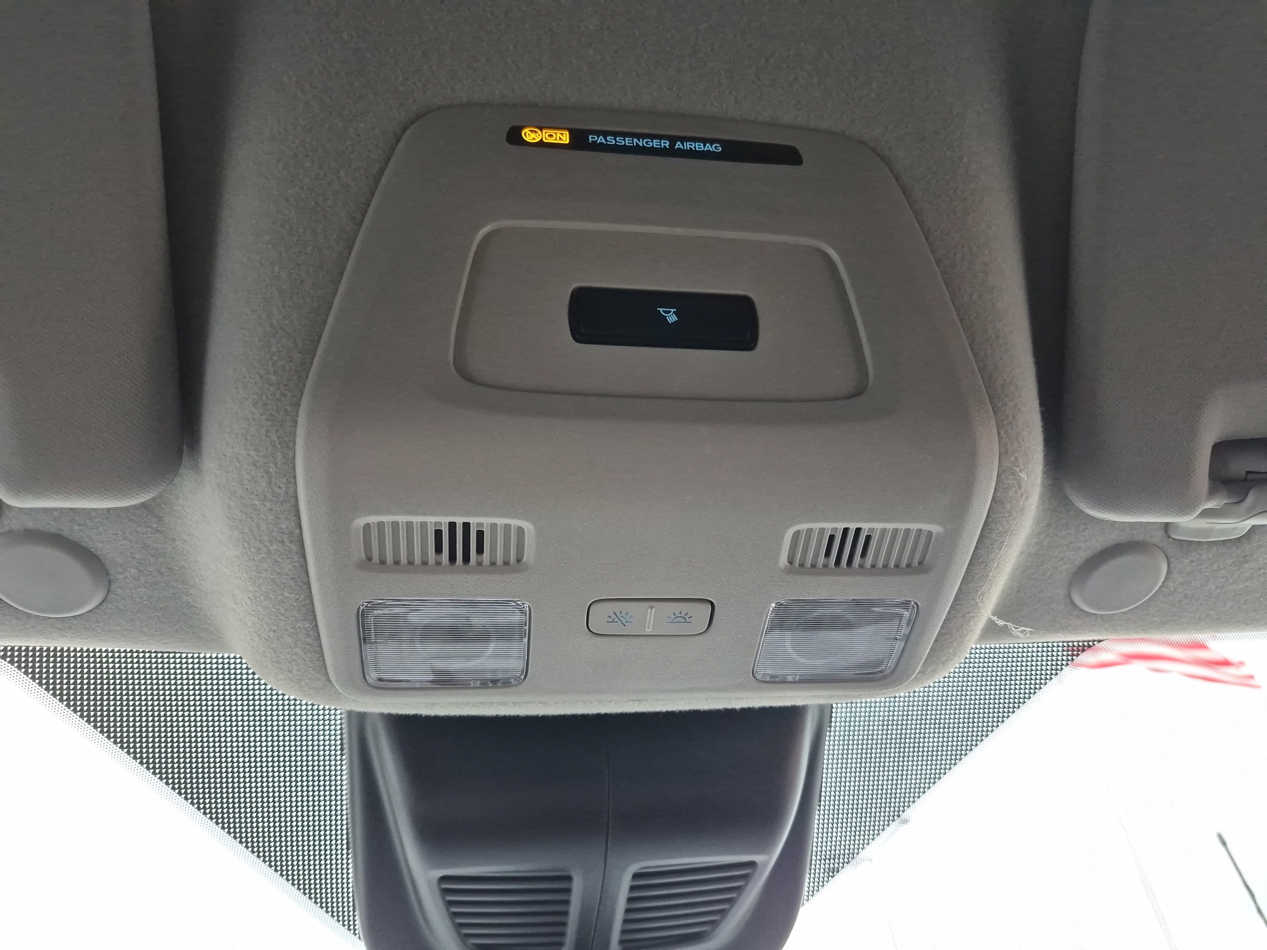 New 2026 Ford Transit 250 148 Medium Roof w/ Load Area Protection Package image 35