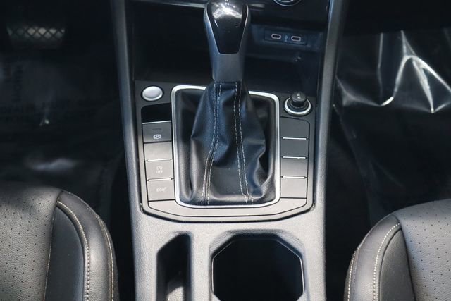 Used 2022 Volkswagen Jetta SE image 28