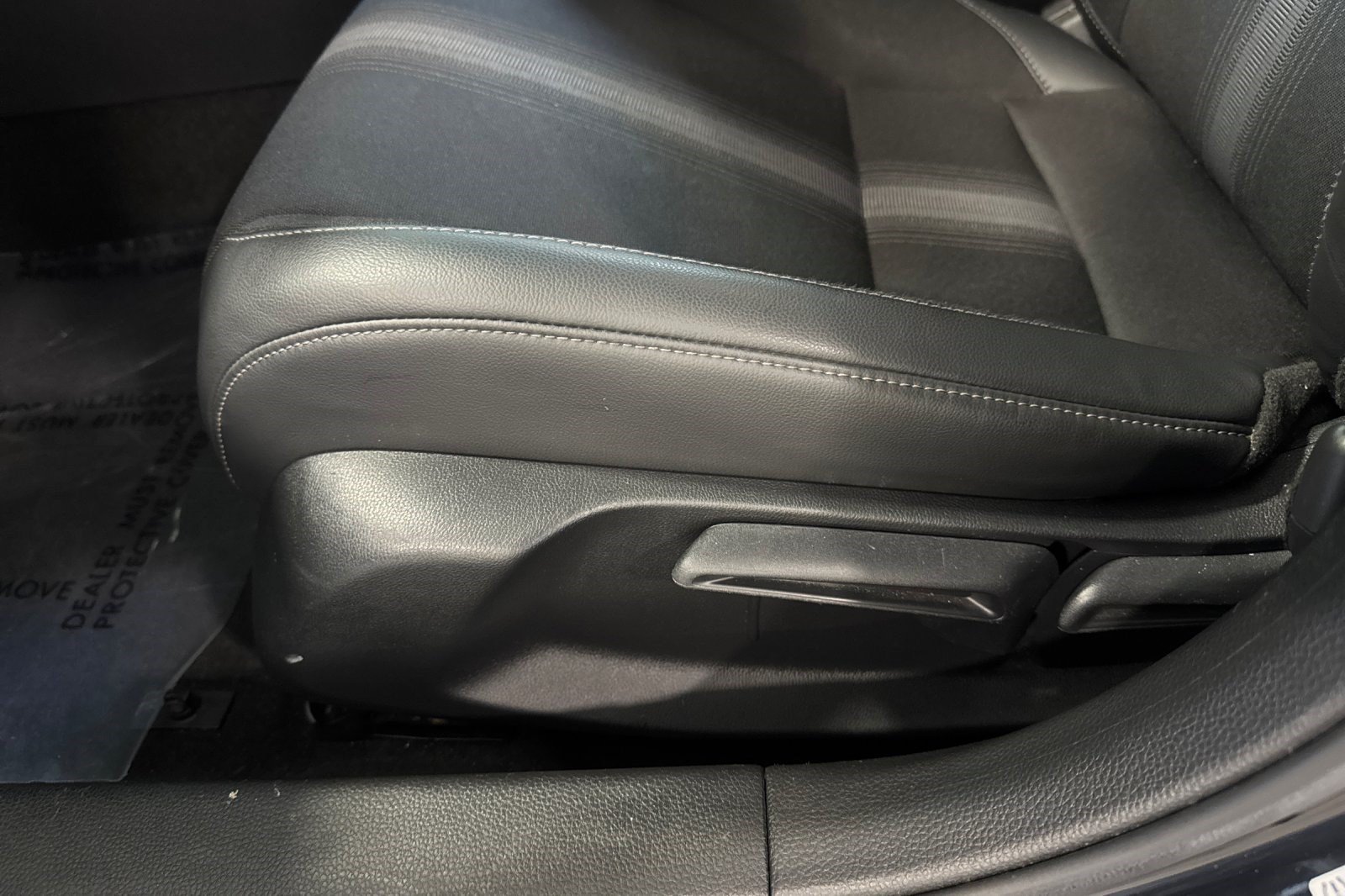 Used 2023 Honda Civic Sport image 15