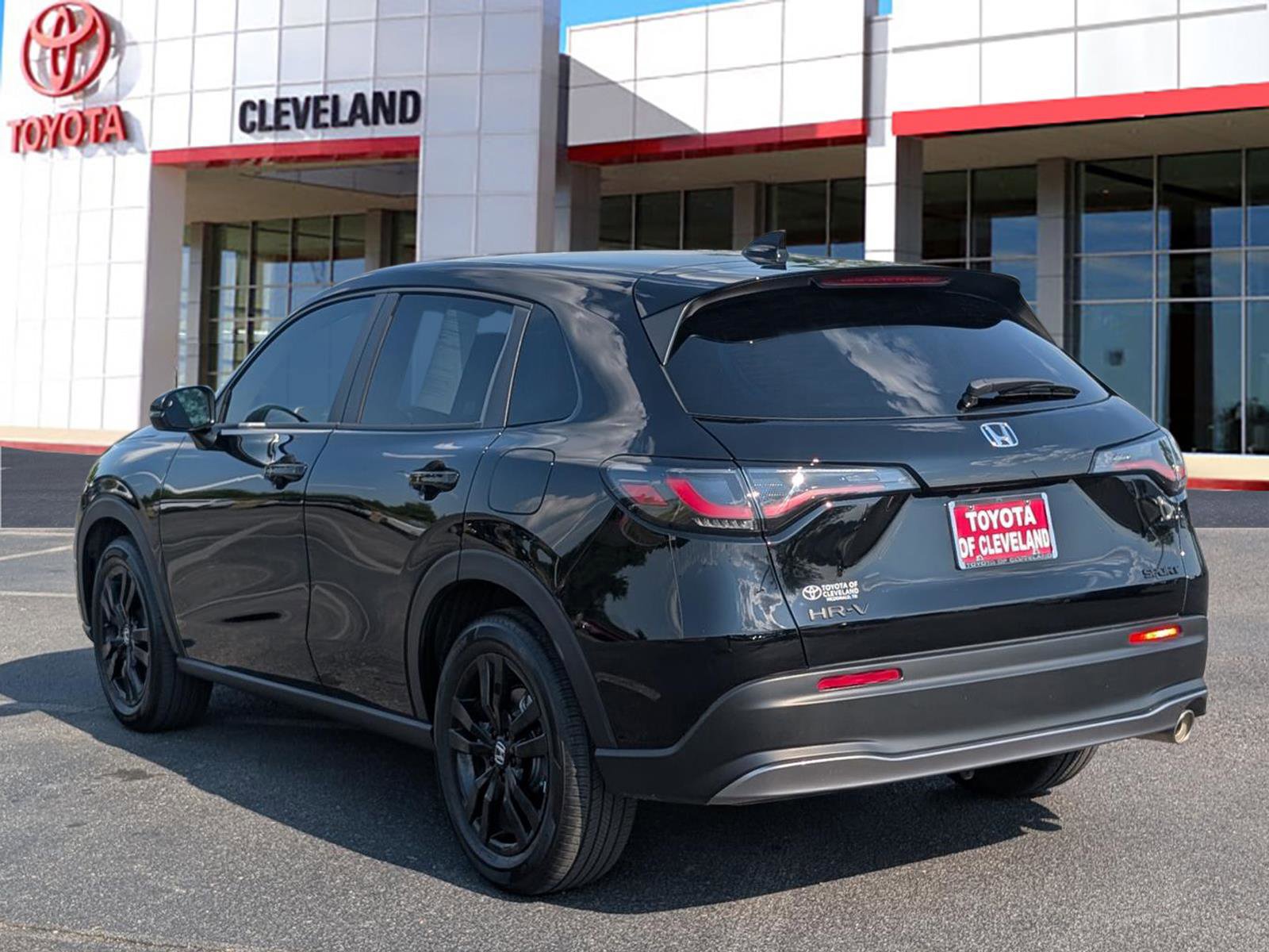Used 2026 Honda HR-V Sport image 5
