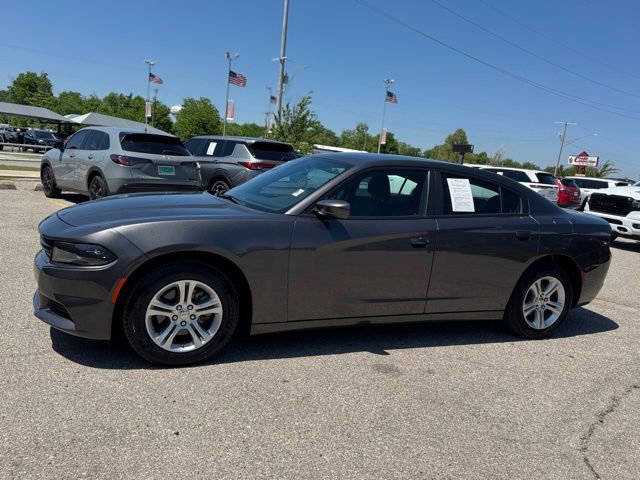 Used 2022 Dodge Charger SXT image 3