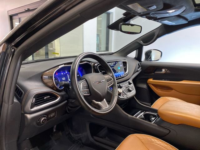 Used 2021 Chrysler Pacifica Pinnacle image 19