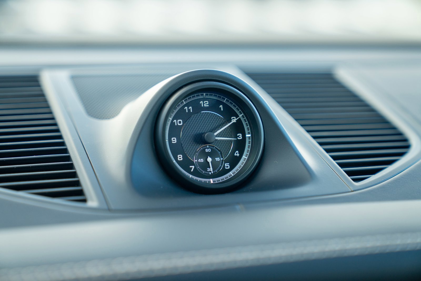 New 2026 Porsche Macan S image 18