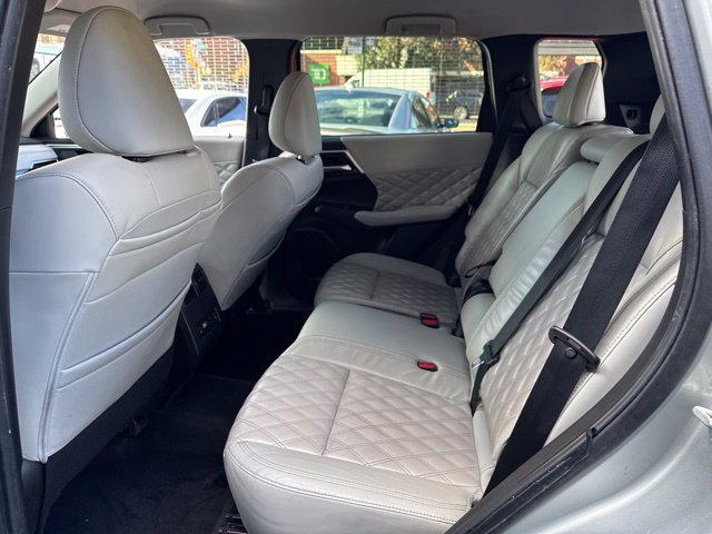 Used 2022 Mitsubishi Outlander SEL FWD image 22