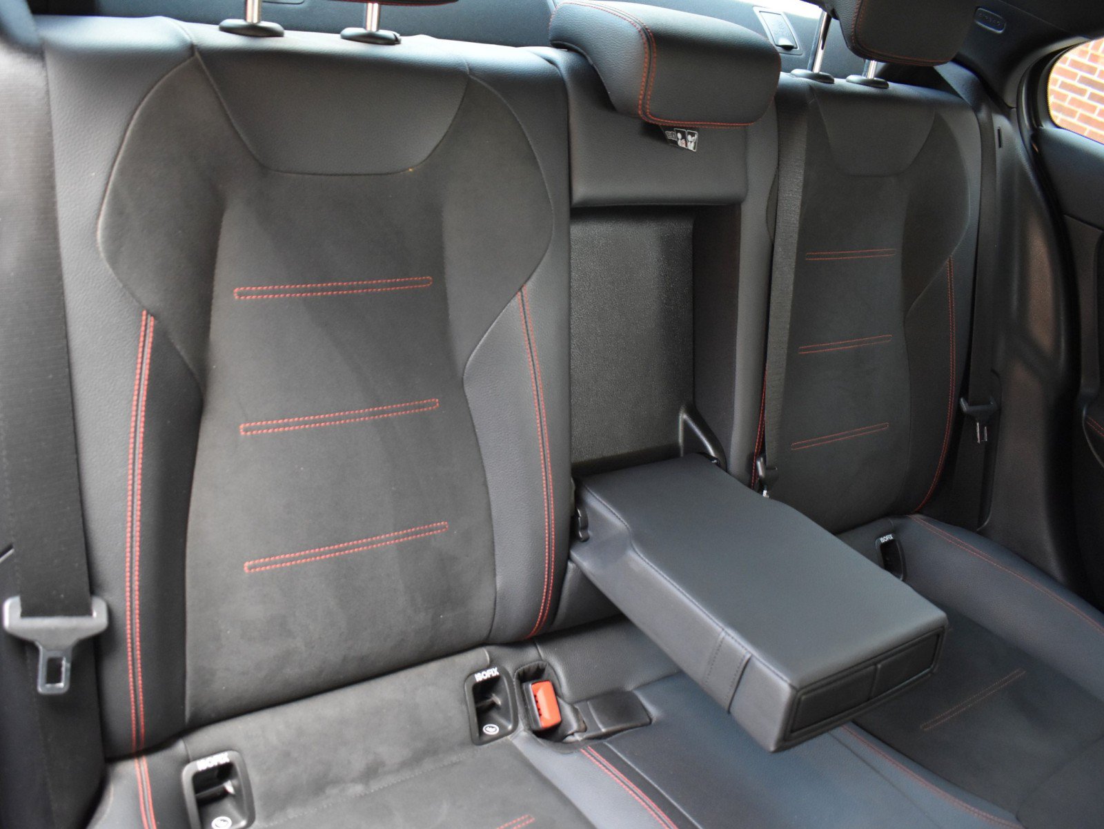 Used 2021 Mercedes-Benz A 35 AMG 4MATIC image 42