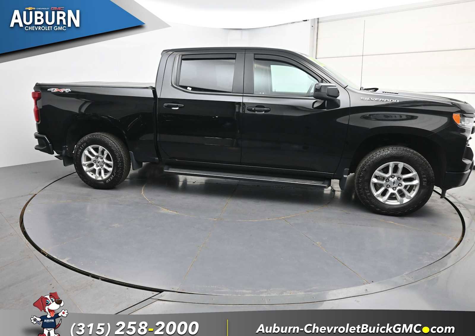 Used 2022 Chevrolet Silverado 1500 RST AWD/4WD image 16