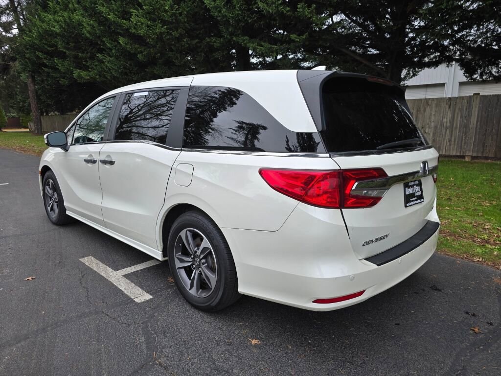 Used 2019 Honda Odyssey Touring image 4