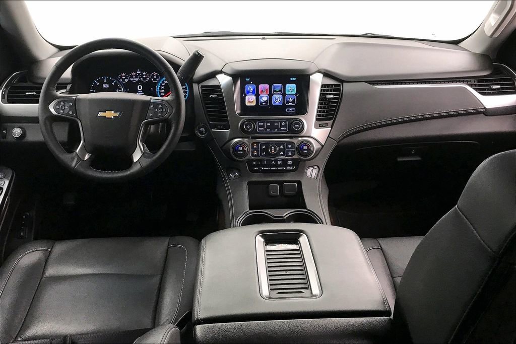 Used 2017 Chevrolet Tahoe LT w/ Luxury Package RWD image 14