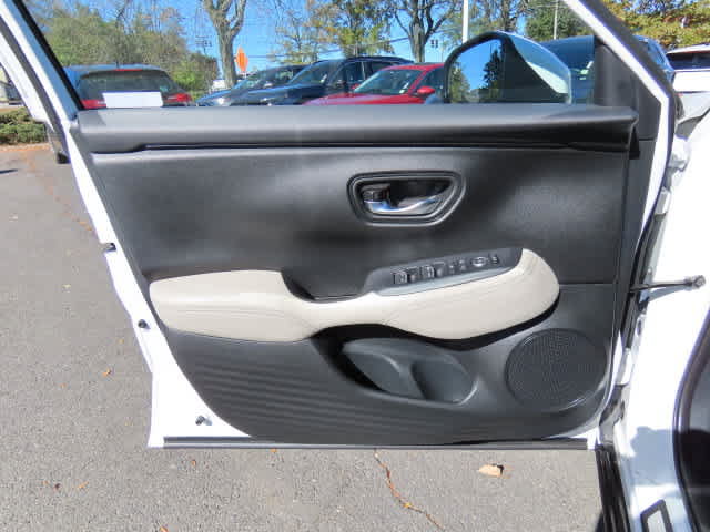 Used 2023 Honda HR-V EX-L image 15