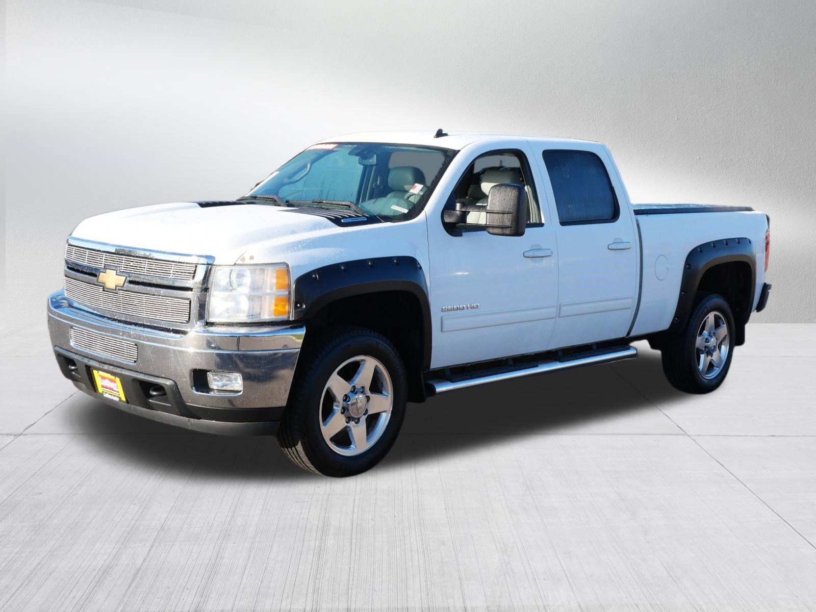 Used 2011 Chevrolet Silverado 2500 LTZ w/ Snow Plow Prep Package AWD/4WD image 3