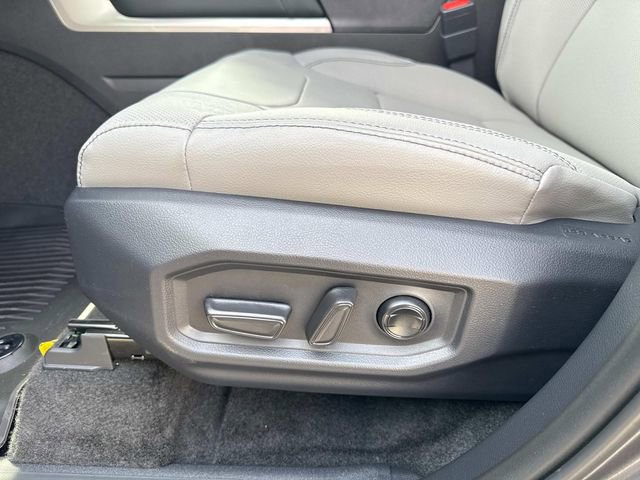 New 2026 Toyota Tundra Limited image 18