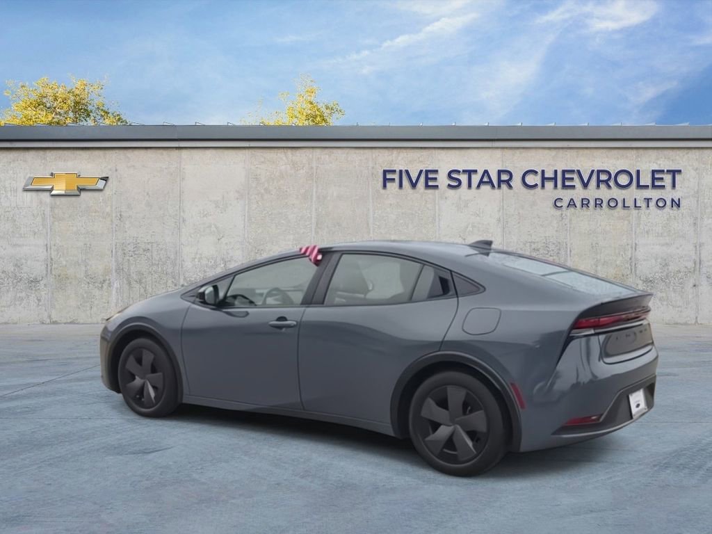 Used 2024 Toyota Prius LE image 6