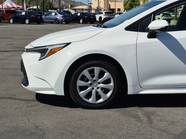 Used 2025 Toyota Corolla LE FWD image 22