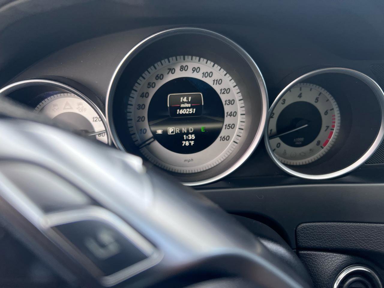 Used 2013 Mercedes-Benz C 250 Sedan image 9