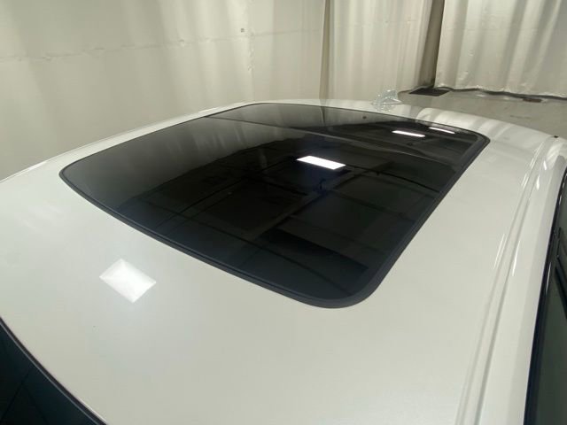 Used 2024 Volvo S60 T8 Ultimate image 6